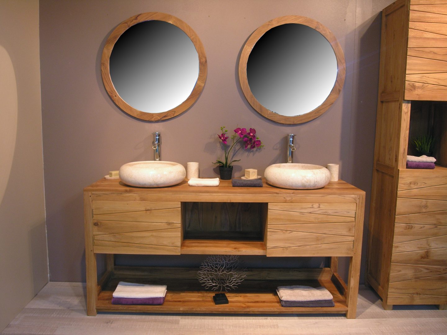 Lavabo doble de madera natural